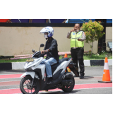 cnh para moto de câmbio automático preço Condomínio Santa Mônica